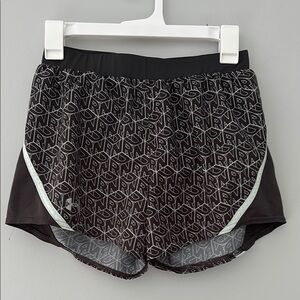 Under Armour Black Athletic Shorts Lightweight Performance